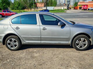 2011 Skoda Octavia II (A5) Рестайлинг, серебристый, 810000 рублей, вид 4