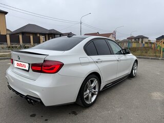 2017 BMW 3 серии 320i xDrive VI (F3x) Рестайлинг, белый, 2950000 рублей, вид 4