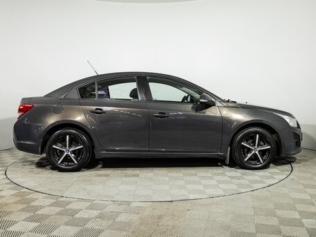 2014 Chevrolet Cruze I Рестайлинг, серый, 799777 рублей, вид 4