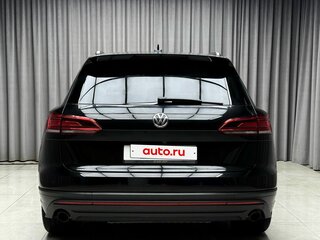 2019 Volkswagen Touareg III, чёрный, 4249000 рублей, вид 4