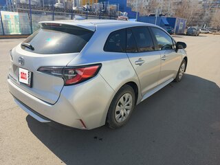 2020 Toyota Corolla XII (E210), серебристый, 1500000 рублей, вид 4