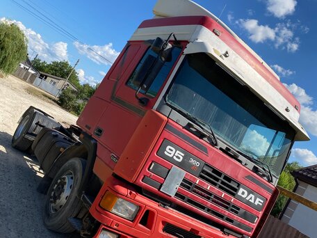 1996 DAF 95, красный, 600000 рублей, вид 1