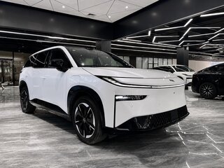 2026 Toyota bZ3X 58.3 kWh, белый, 2720002 рублей, вид 3