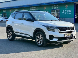 2023 Kia KX3, белый, 1450000 рублей, вид 3