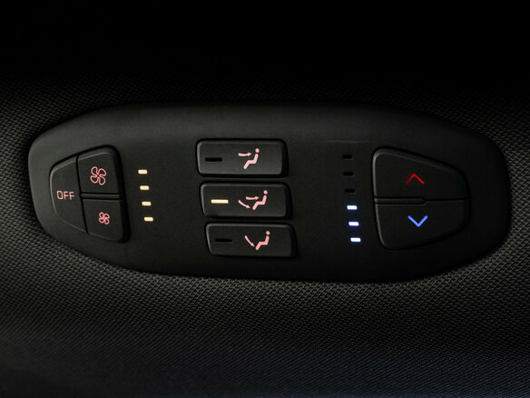 2019 Kia Carnival III, белый - вид 20