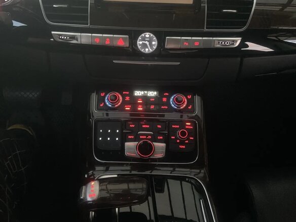 2011 Audi A8 Long III (D4), чёрный, 1999000 рублей - вид 25