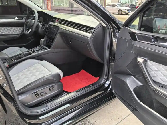 2022 Volkswagen Passat B8 Рестайлинг, чёрный, 1850000 рублей - вид 10