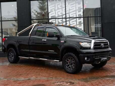 Toyota Tundra II