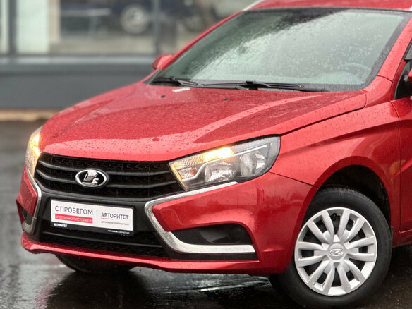 2020 Lada (ВАЗ) Vesta SW I, красный, 1119000 рублей - вид 1