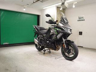 2025 Kawasaki Versys 1100 SE, серый, 1800000 рублей, вид 3