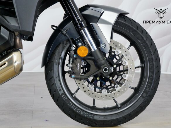 2023 Honda NT1100, серый, 1599000 рублей - вид 10