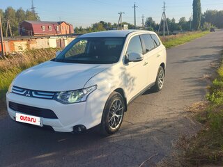 2013 Mitsubishi Outlander III, белый, 1170000 рублей, вид 1