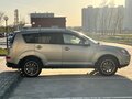 2008 Mitsubishi Outlander II, бежевый, 1200000 рублей - вид 3