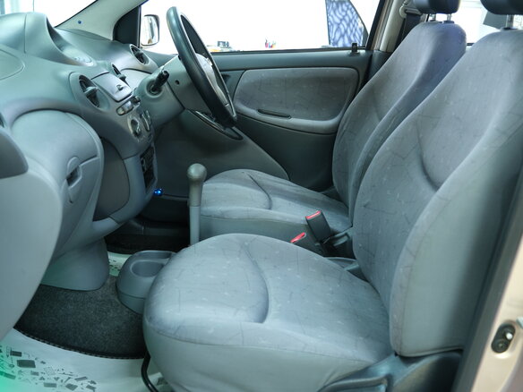 2000 Toyota Vitz I (P10), розовый, 329000 рублей - вид 16