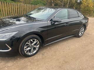 2020 Hyundai Sonata VIII (DN8), чёрный, 2600000 рублей, вид 3