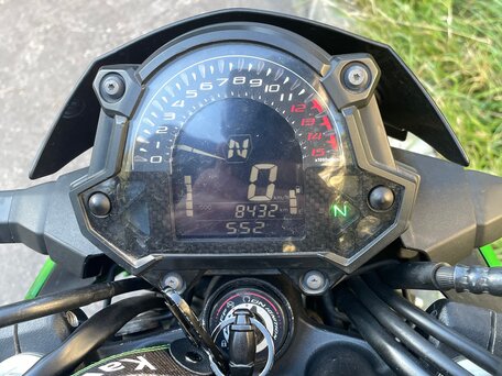 2022 Kawasaki Z 400, зелёный, 615000 рублей, вид 5