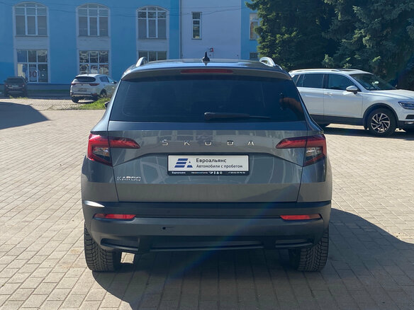2020 Skoda Karoq I, серый - вид 5