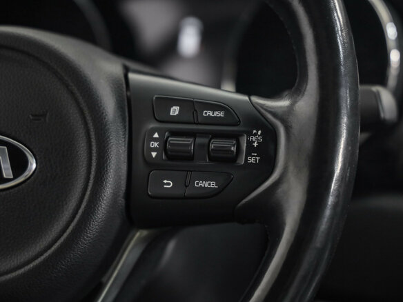 2018 Kia Carnival III, белый, 2806000 рублей - вид 24