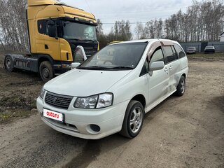 2000 Nissan Liberty, белый, 320000 рублей, вид 1