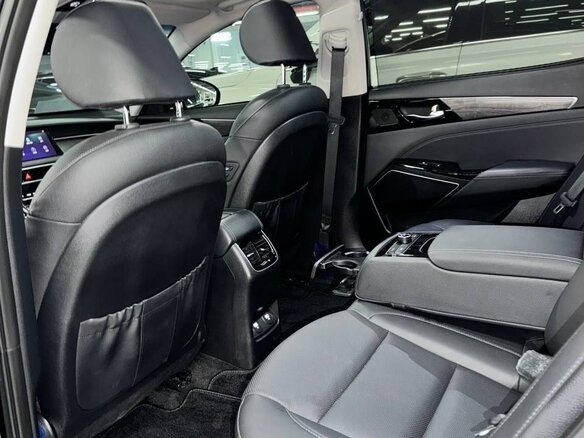 2020 Kia K7 YG (II) Рестайлинг, чёрный, 4000000 рублей