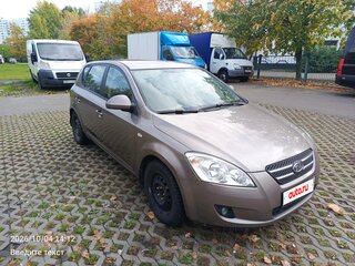 2009 Kia Ceed I, бежевый, 610000 рублей, вид 1