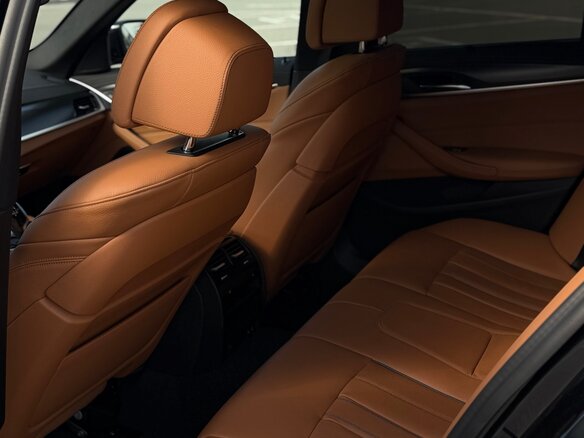 2022 BMW 5 серии 520i VII (G30/G31/G38) Рестайлинг, чёрный, 5200000 рублей - вид 13