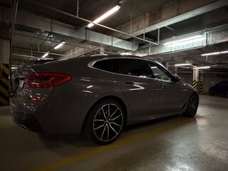 2020 BMW 6 серии Gran Turismo 620d IV (G32) Рестайлинг, серый, 5000000 рублей, вид 1