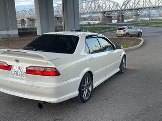 1998 Honda Torneo, белый, 600000 рублей, вид 5