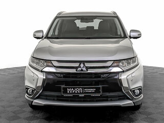 2017 Mitsubishi Outlander III Рестайлинг 2, серебристый, 2100000 рублей, вид 2