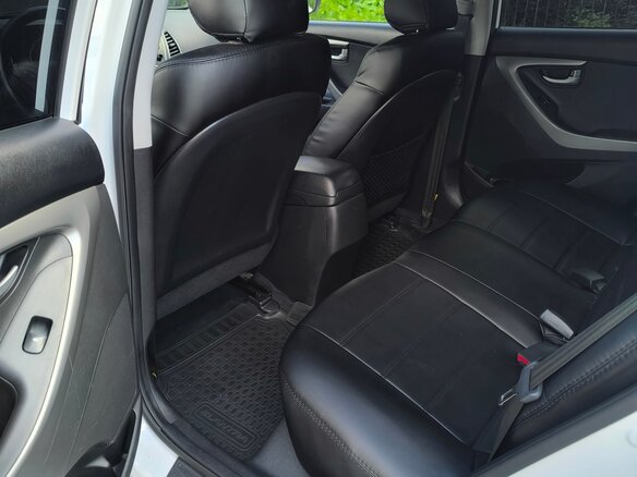 2014 Hyundai Elantra V (MD), белый, 1300000 рублей - вид 14