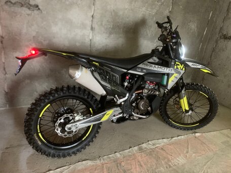2026 Regulmoto Legend 300, чёрный, 275000 рублей, вид 2