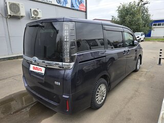 2014 Toyota Voxy III (R80), фиолетовый, 1750000 рублей, вид 2
