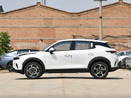 2026 Lynk & Co 06 I Рестайлинг, белый, 2330000 рублей, вид 5