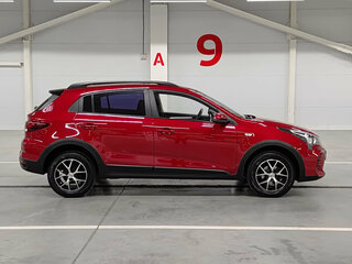2021 Kia Rio X IV Рестайлинг, красный, 1930000 рублей, вид 4