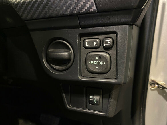 2013 Toyota Corolla Fielder XI (E160, E170, E180), серый, 1149000 рублей - вид 14