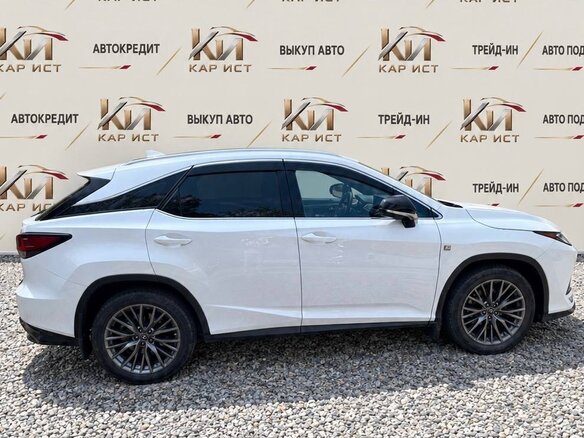 2019 Lexus RX 350L IV Рестайлинг, белый, 6500000 рублей - вид 1