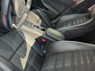 2019 Mercedes-Benz GLA 200 I (X156) Рестайлинг, красный, 2600000 рублей, вид 5