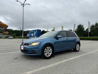 2015 Volkswagen Golf VII, синий, 895000 рублей, вид 1