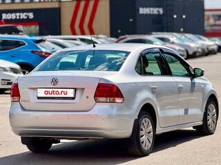 2011 Volkswagen Polo V, серебристый, 550000 рублей, вид 5