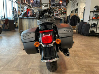 2021 Harley-Davidson Heritage, чёрный, 3400000 рублей, вид 4
