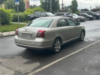 2006 Toyota Avensis II Рестайлинг, серебристый, 635000 рублей, вид 3