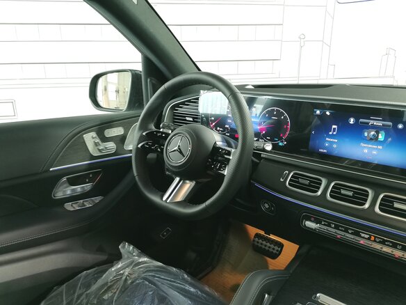 2026 Mercedes-Benz GLS 450 d II (X167) Рестайлинг, серый - вид 31