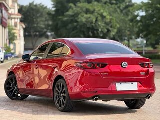2023 Mazda 3 Axela IV (BP), красный, 1370000 рублей, вид 5