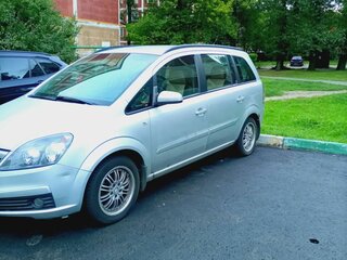 2006 Opel Zafira B, серебристый, 605000 рублей, вид 4