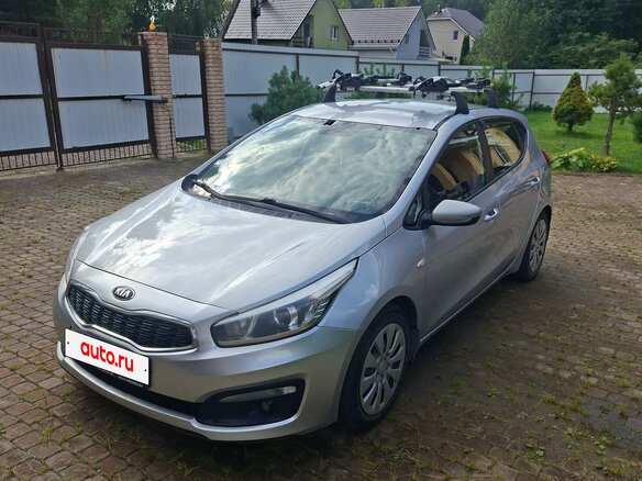 2015 Kia Ceed II, серебристый - вид 1