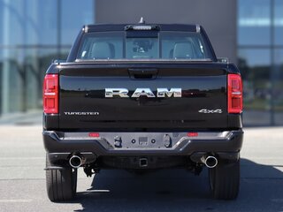 2026 Ram 1500 Crew Cab V Рестайлинг, чёрный, 12390000 рублей, вид 5