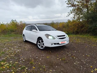 2002 Toyota Caldina III, белый, 600000 рублей, вид 1