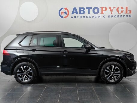 2020 Volkswagen Tiguan II, чёрный, 2555000 рублей, вид 5