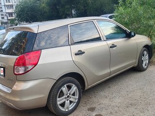 2003 Toyota Matrix I (E130), золотистый, 750000 рублей, вид 3