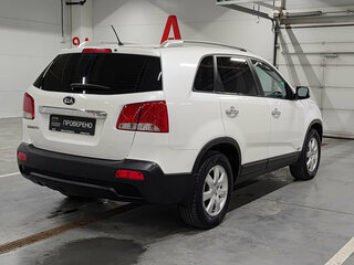 2011 Kia Sorento II, белый, 1080000 рублей, вид 5